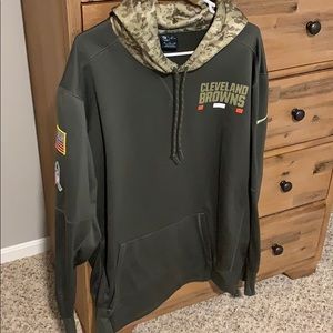 Men’s Nike 2xl salute to service Browns hoodie
